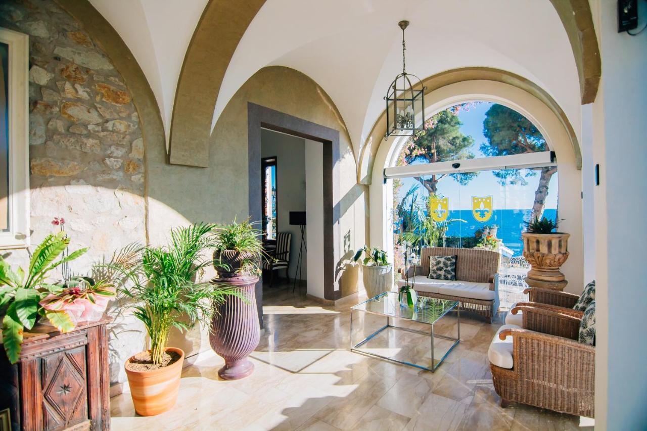 Hotel Roger De Flor By Seleqtta Lloret de Mar Exteriör bild