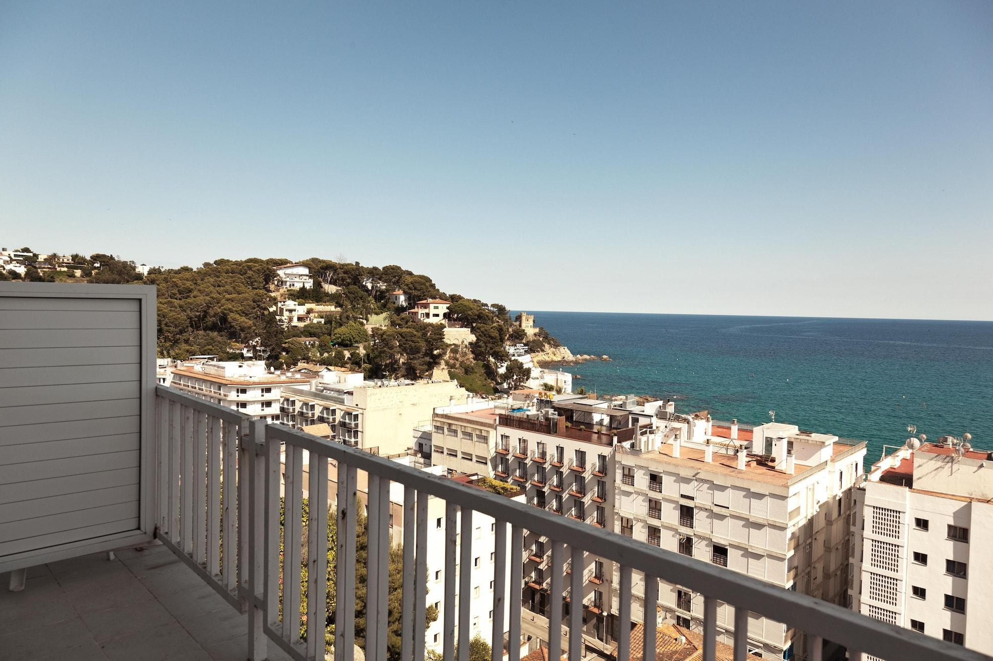 Hotel Roger De Flor By Seleqtta Lloret de Mar Exteriör bild
