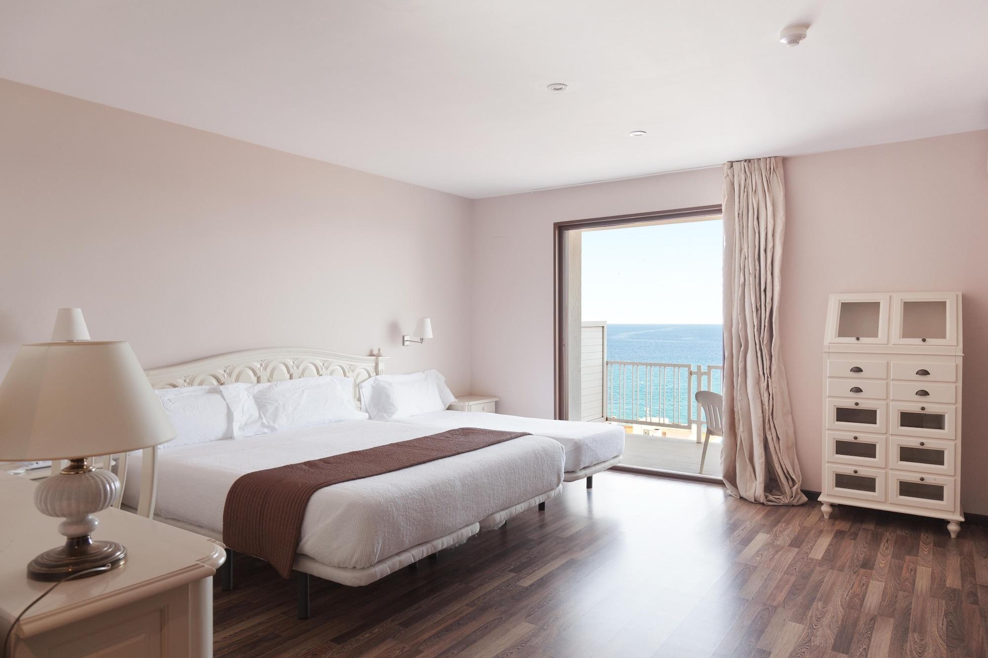Hotel Roger De Flor By Seleqtta Lloret de Mar Exteriör bild