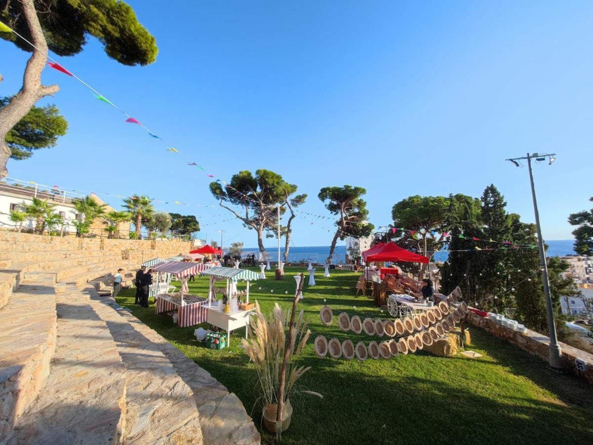 Hotel Roger De Flor By Seleqtta Lloret de Mar Exteriör bild