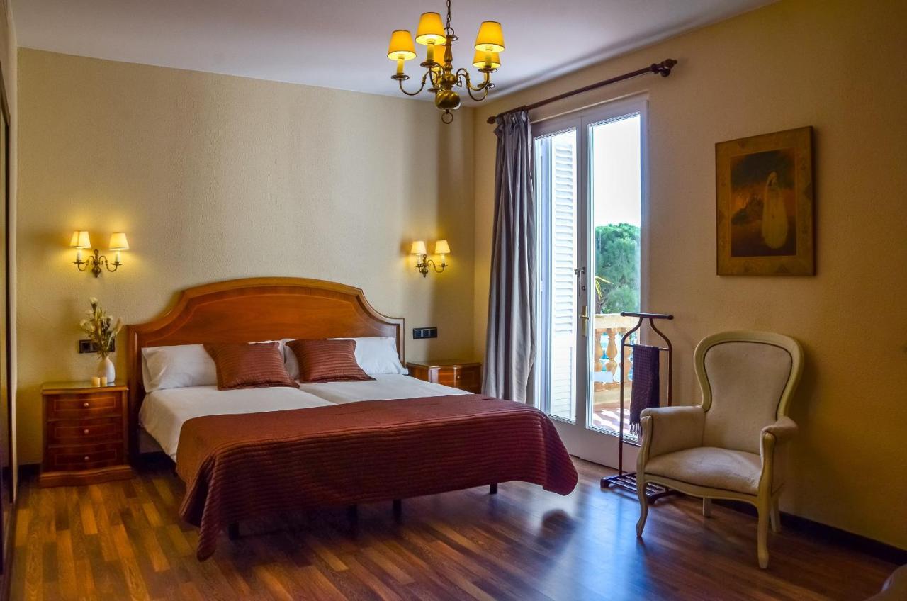 Hotel Roger De Flor By Seleqtta Lloret de Mar Exteriör bild